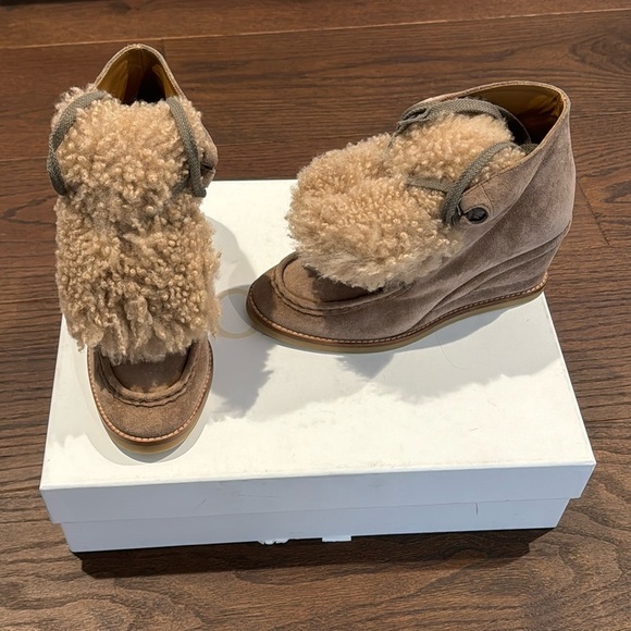 NWT Chloe Peggy Brown Suede Wedge Ankle Boots Size 37/7 - Picture 2 of 11